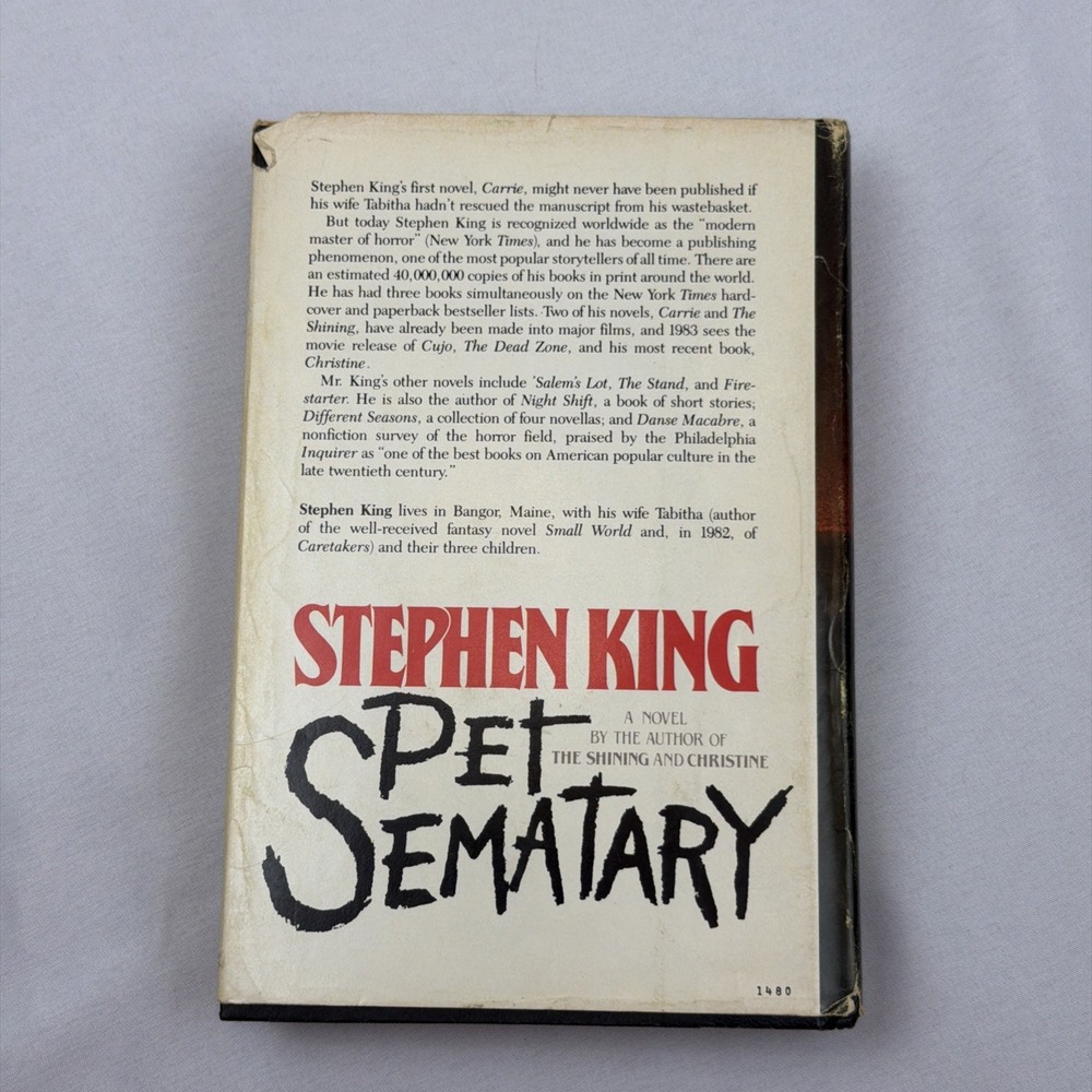 Pet Sematary by Stephen King; Gutter Code N47 BCE - Picture 3 of 16